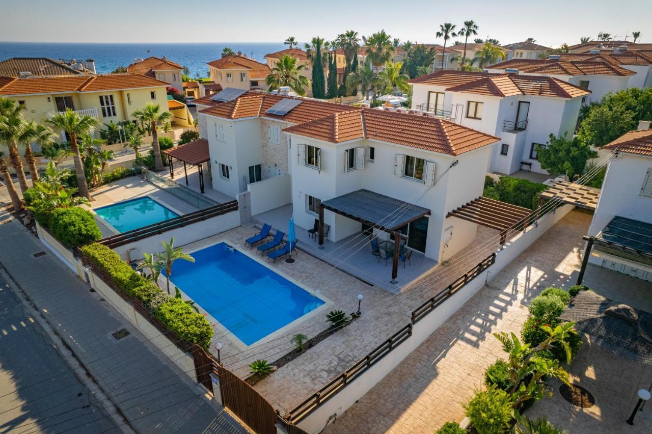 Atlantica 4 Bedroom Villa Near The Beach Protaras Exterior foto