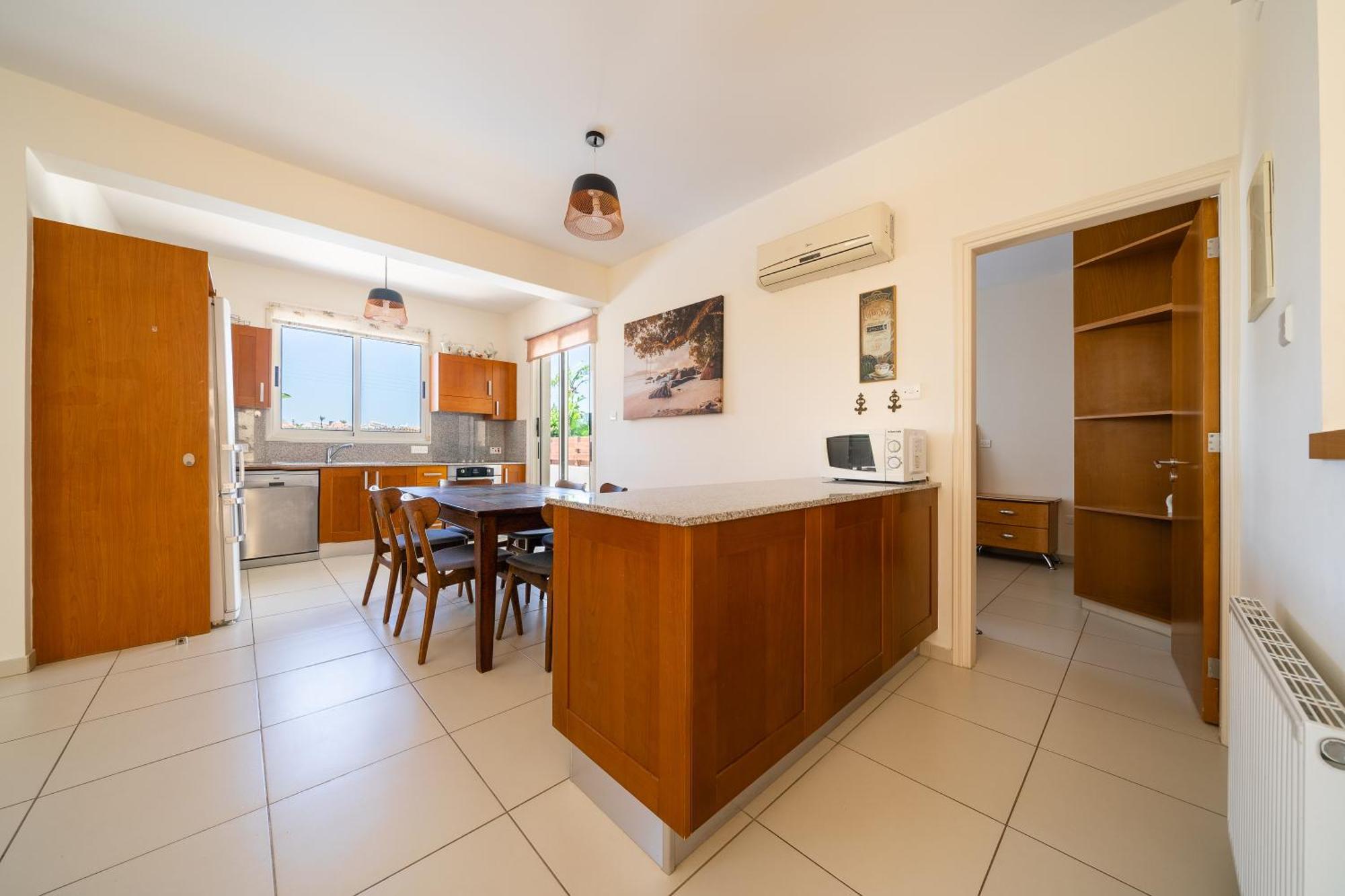 Atlantica 4 Bedroom Villa Near The Beach Protaras Exterior foto